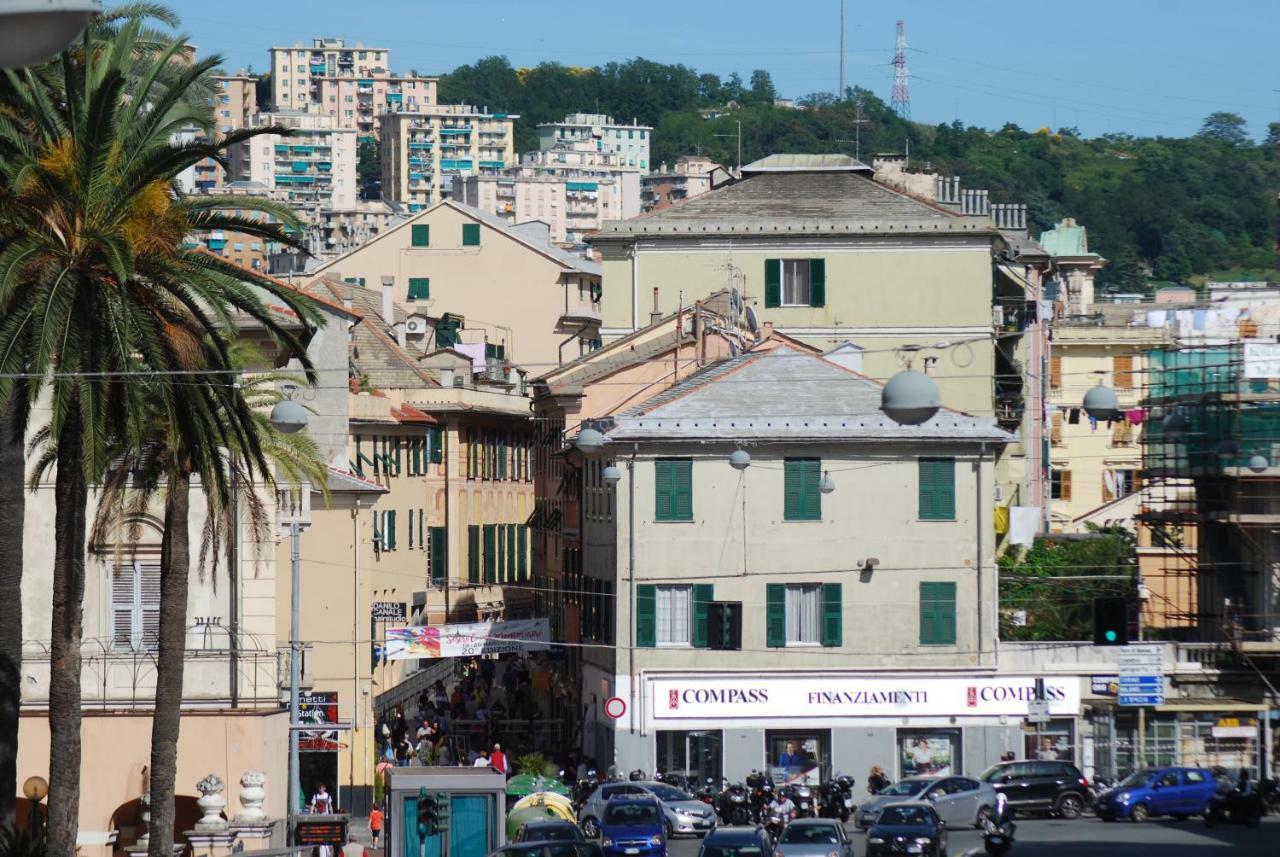 Casa Mama Guesthouse Genua Exterior foto
